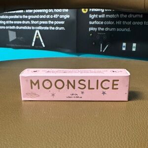 Moonslice Lip Oil